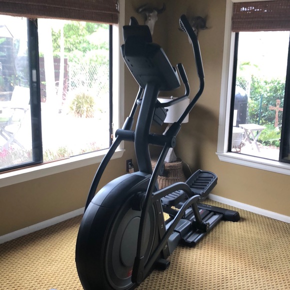 Pro-form elliptical Intensity Stride 9.0 - Picture 3 of 3